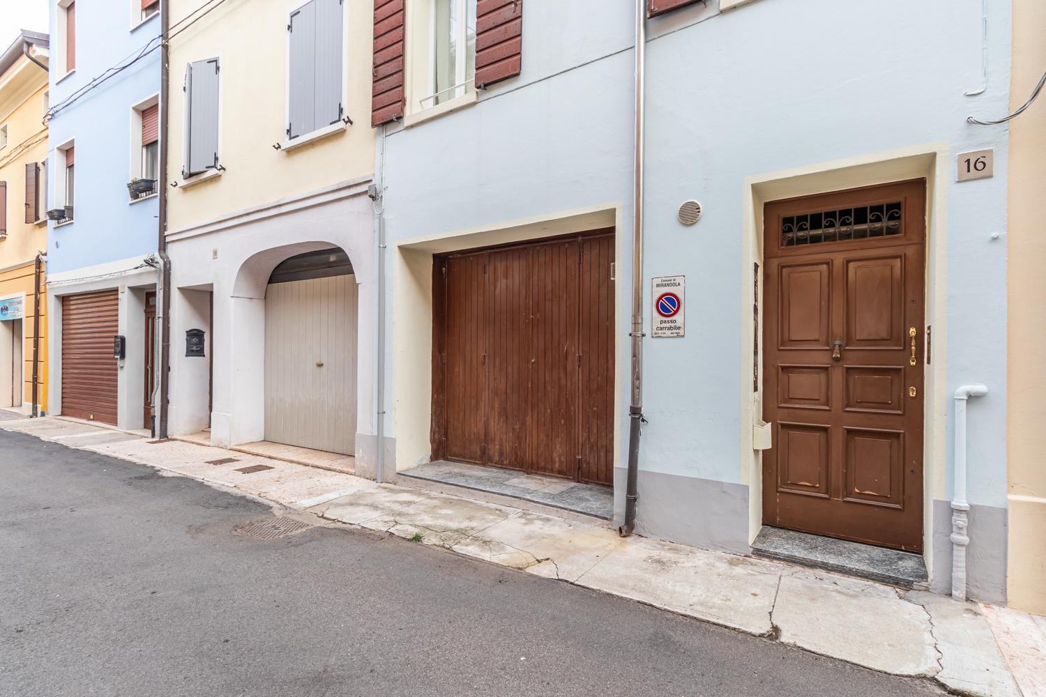 Ca 'pico With Wifi-few Steps From Center Apartment