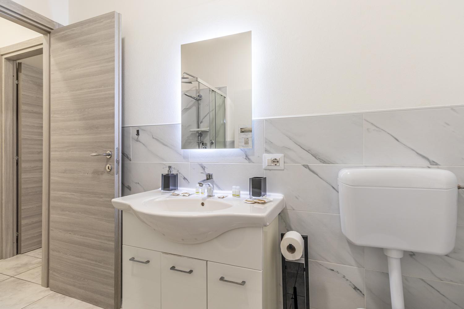 Ca 'pico With Wifi-few Steps From Center Apartment *